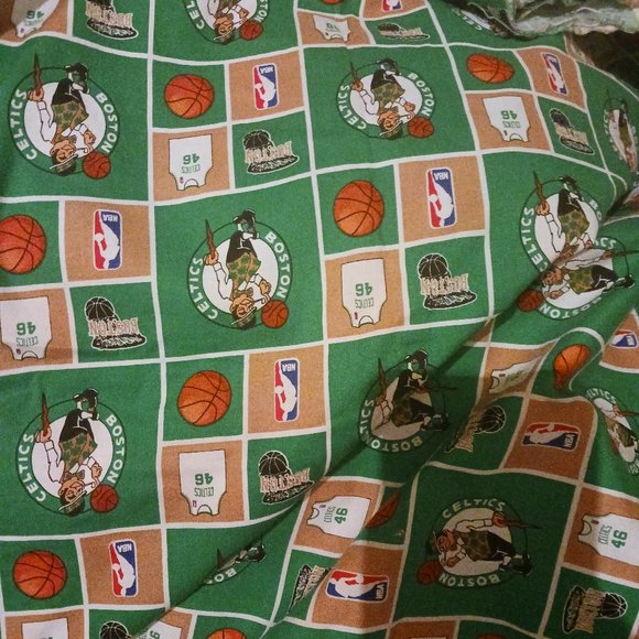 Boston Celtic Patchwork Print Logo NBA Prop Official fabric sold by the 1/2 yard - Picture 1 of 3